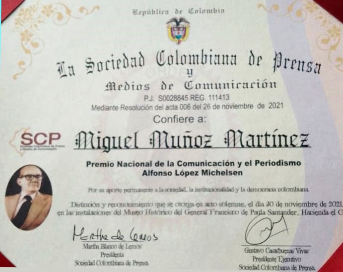 premio nacional de periodismo alfonso lopez michelsen 2021 concedido a miguel muñoz martinez pintor y escultor colombiano.